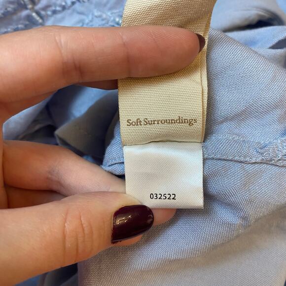 Soft Surroundings Button Front Embroidered Shirt Womens Size S Blue Boho - Picture 8 of 8